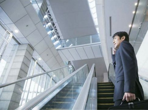 專家提醒切記安全(quán)乘(chéng)電梯